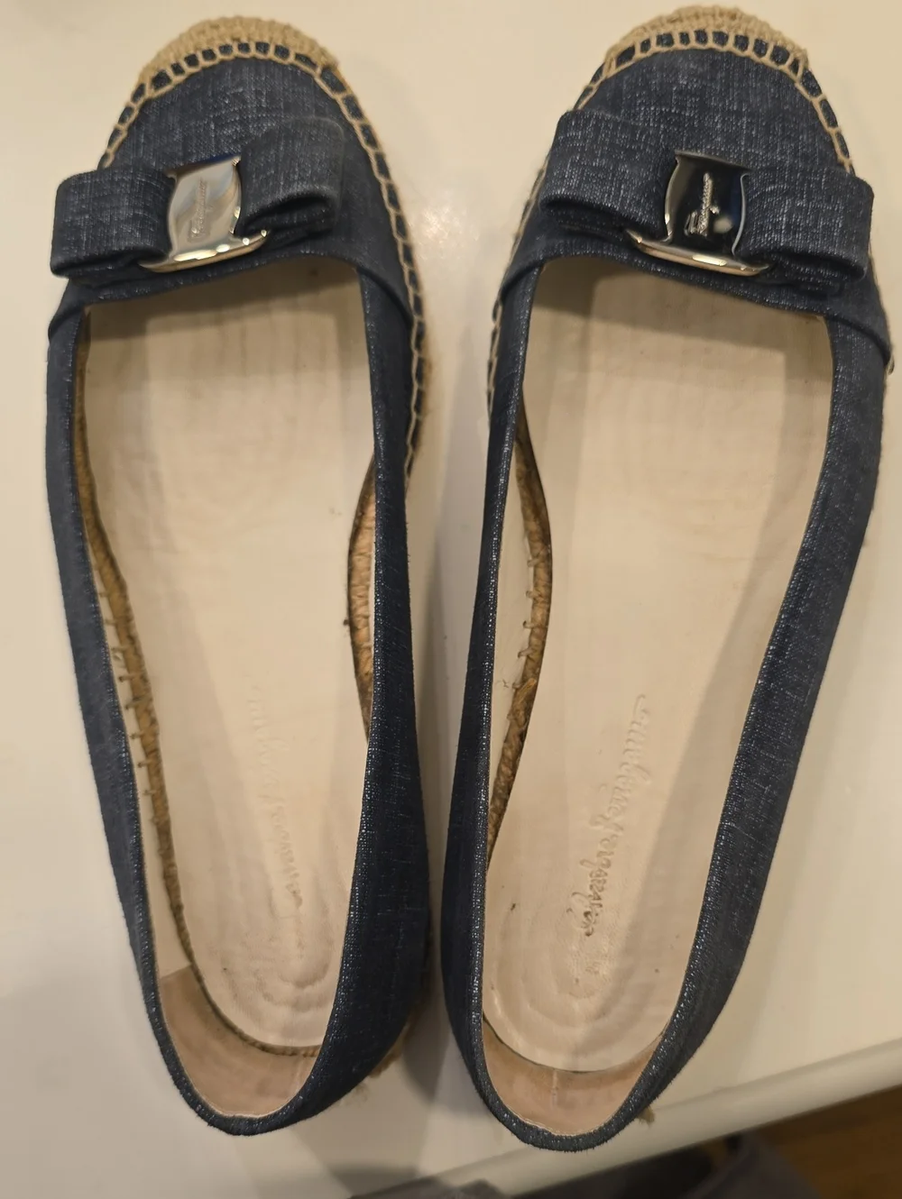 Salvatore Ferragamo classic navy